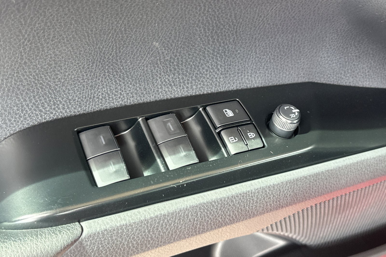 New 2026 Toyota Camry LE FWD image 13