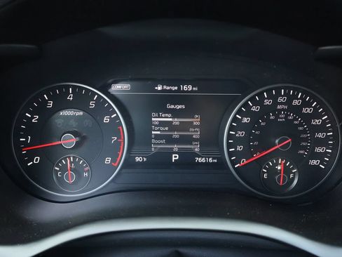 Used 2018 Kia Stinger GT2 AWD/4WD image 30