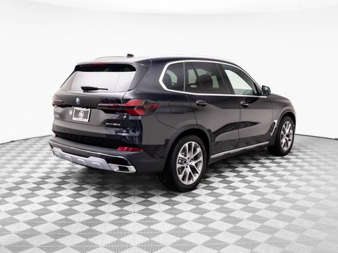 Certified 2026 BMW X5 xDrive50e w/ Executive Package AWD/4WD image 6