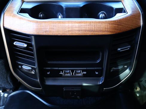 Used 2019 RAM 2500 Limited image 14