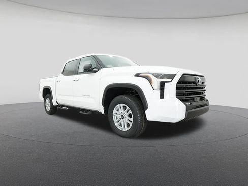 New 2025 Toyota Tundra SR5 w/ SR5 Premium Package image 29