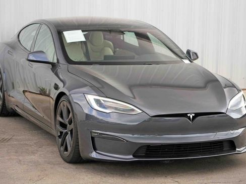 Used 2021 Tesla Model S Plaid image 54