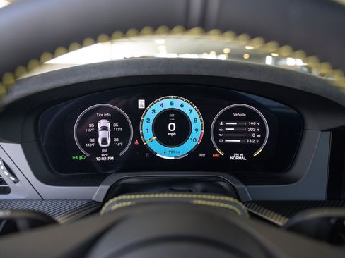 Used 2026 Porsche 911 GT3 RWD image 27