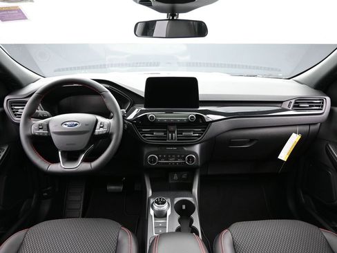New 2025 Ford Escape ST-Line Elite image 29