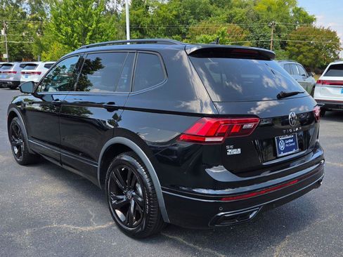 Used 2023 Volkswagen Tiguan SE R-Line FWD image 3