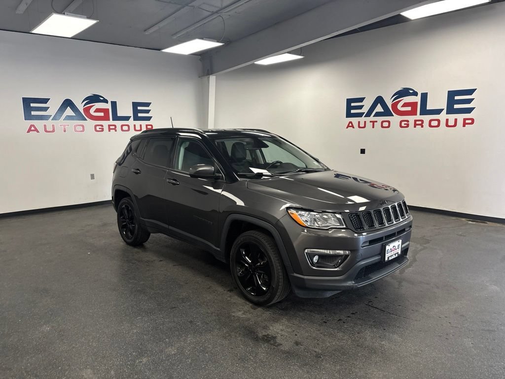 Used 2021 Jeep Compass Latitude AWD/4WD image 1
