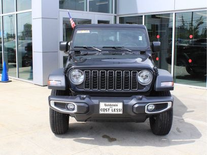 New 2026 Jeep Gladiator Sport