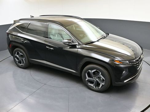 Used 2024 Hyundai Tucson Limited image 48