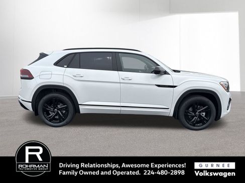 New 2026 Volkswagen Atlas Cross Sport SEL R-Line AWD/4WD image 10