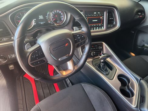 Used 2021 Dodge Challenger R/T Scat Pack RWD image 11