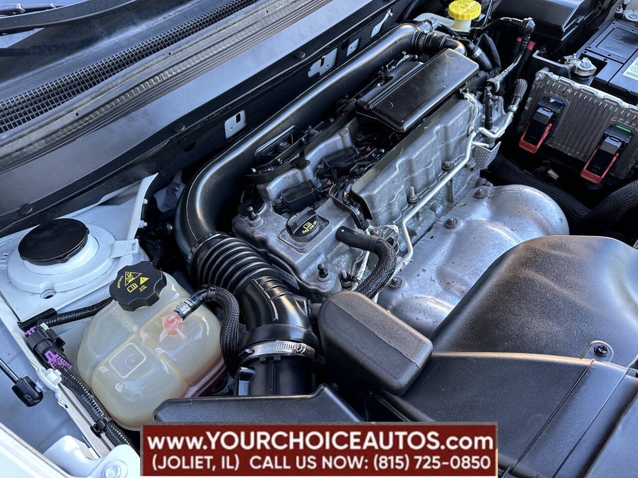 Used 2017 Jeep Cherokee Sport AWD/4WD image 28