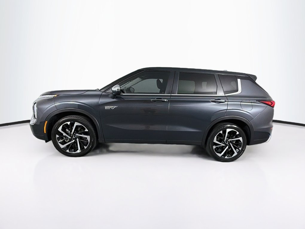 Used 2025 Mitsubishi Outlander SE AWD/4WD image 6