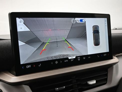 New 2026 Ford Explorer Active image 15