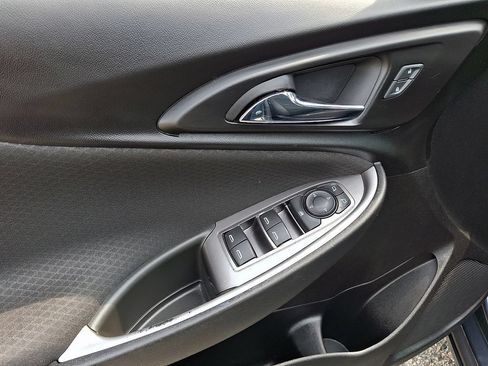 Used 2019 Chevrolet Malibu RS w/ LPO, Convenience Package 1 FWD image 17