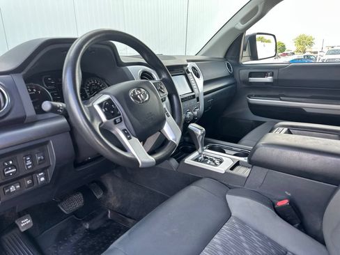 Used 2018 Toyota Tundra SR5 w/ TRD Sport Package AWD/4WD image 15