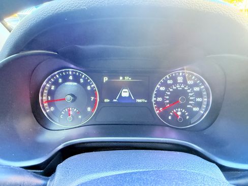 Used 2023 Kia Forte LXS image 18