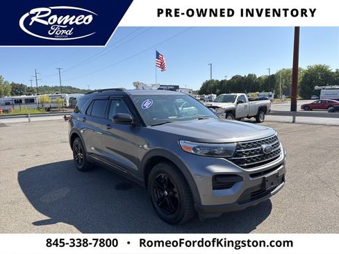 Certified 2021 Ford Explorer XLT w/ Class III Trailer Tow Package AWD/4WD image 3