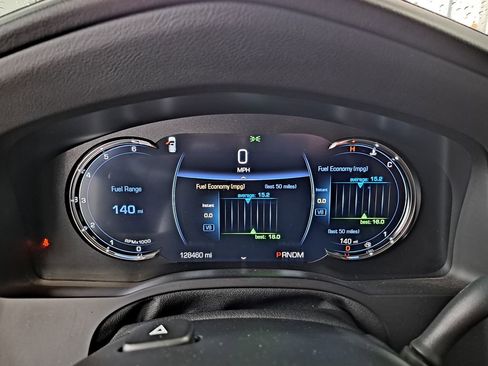 Used 2016 Cadillac Escalade ESV Luxury image 9