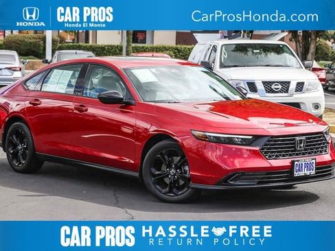 Certified 2025 Honda Accord SE image 1