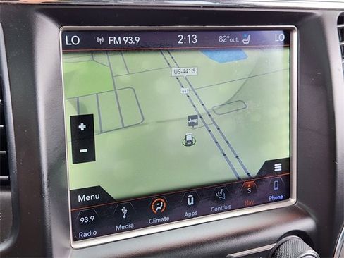 Used 2018 Jeep Grand Cherokee Limited w/ Luxury Group II image 20