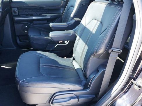 Certified 2022 Ford Expedition Platinum image 26