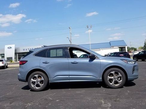 Certified 2023 Ford Escape ST-Line w/ Tech Pack #1 AWD/4WD image 4