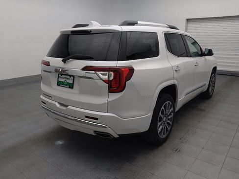 Used 2021 GMC Acadia Denali w/ Denali Technology Package FWD image 9