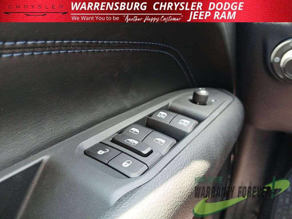 New 2026 Jeep Compass Latitude AWD/4WD image 31
