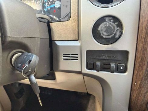 Used 2013 Ford F150 Lariat w/ Luxury Equipment Group image 36