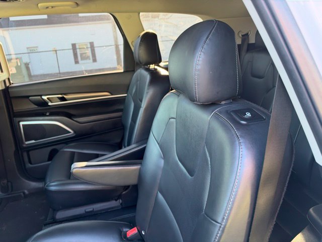 Used 2021 Kia Telluride S FWD image 15