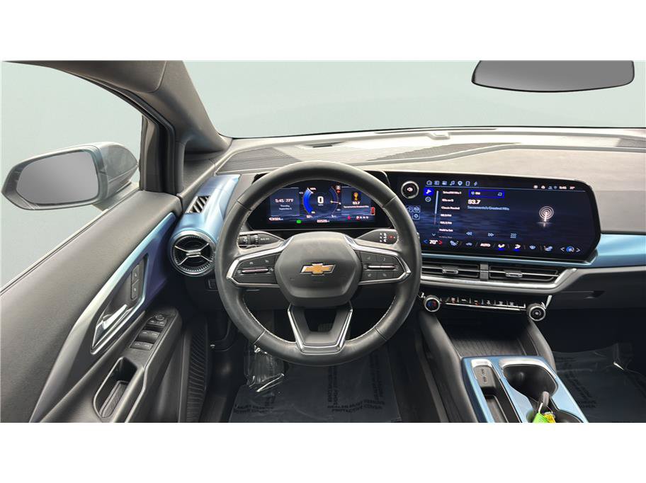 Used 2024 Chevrolet Equinox EV LT FWD image 23