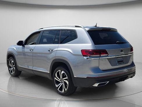 Certified 2023 Volkswagen Atlas SEL AWD/4WD image 8