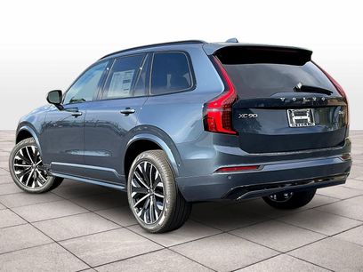 New 2026 Volvo XC90 B6 Ultra w/ Protection Package