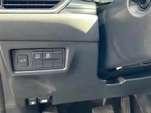 Used 2019 MAZDA CX-5 Touring image 23