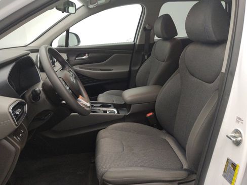 Used 2020 Hyundai Santa Fe SE image 17
