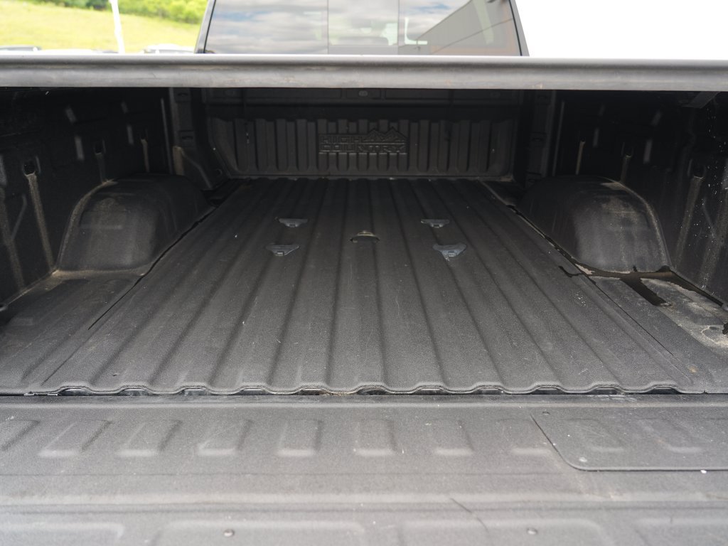 Certified 2024 Chevrolet Silverado 3500 High Country w/ High Country Premium Package AWD/4WD image 27