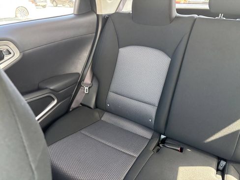 Used 2025 Kia Soul LX w/ LX Technology Package FWD image 37