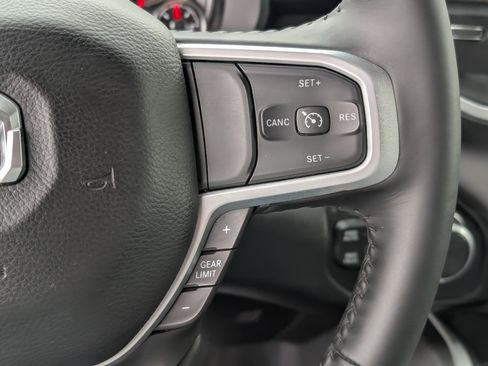 Used 2020 RAM 1500 Big Horn image 17