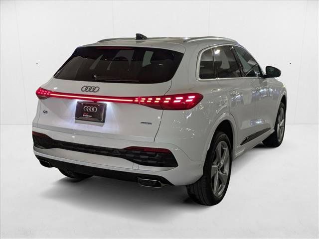 New 2025 Audi Q5 Premium w/ Premium Plus AWD/4WD image 2