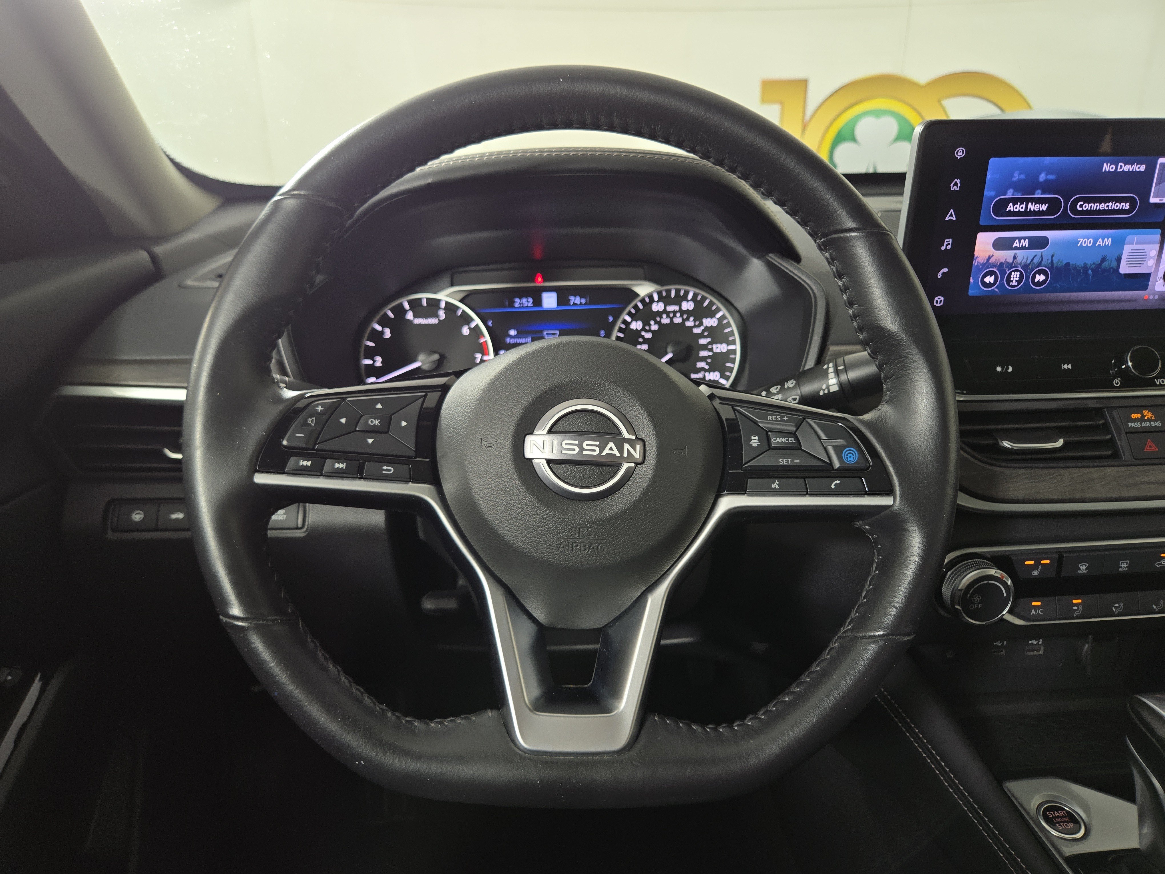 Used 2023 Nissan Altima 2.5 SV w/ SV Premium Package FWD image 14