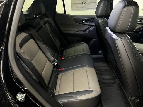 New 2026 Chevrolet Equinox LT FWD image 33