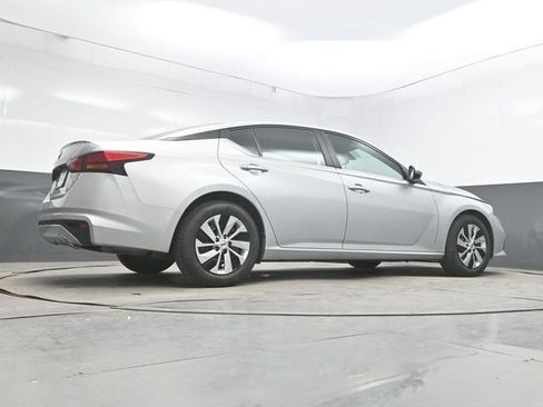 Used 2021 Nissan Altima 2.5 S FWD image 36