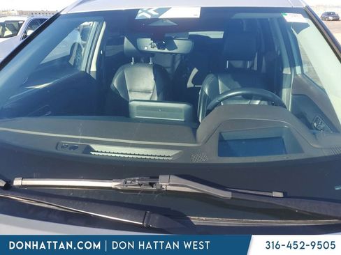 Used 2022 Nissan Rogue Platinum w/ Head-Up Display Package image 3