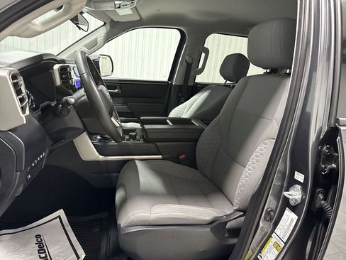 Used 2023 Toyota Tundra SR5 w/ SR5 Convenience Package AWD/4WD image 20