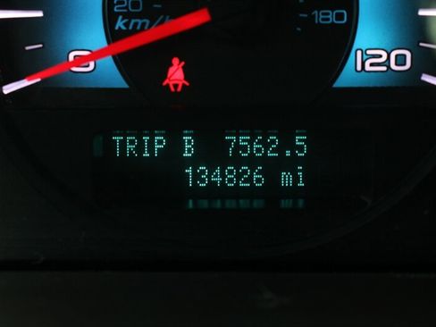 Used 2010 Ford Fusion SEL image 7