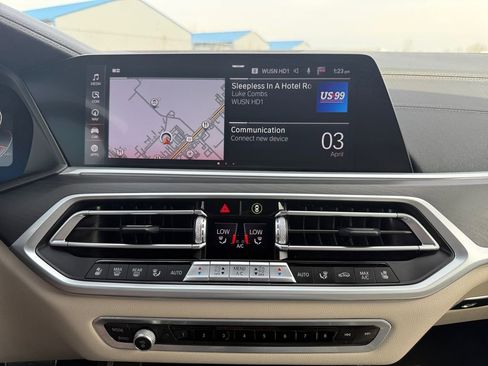 Used 2021 BMW X7 M50i AWD/4WD image 20