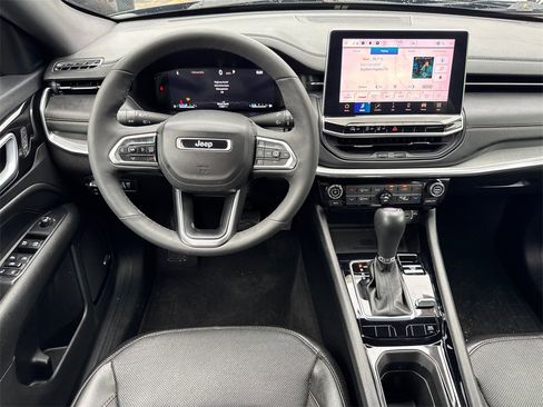 Used 2023 Jeep Compass Limited w/ Elite Group for (Red) Edition image 22