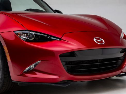 Used 2016 MAZDA MX-5 Miata Sport image 17