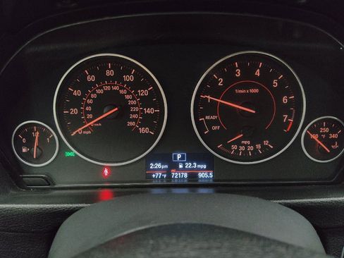 Used 2018 BMW 330i xDrive Sedan AWD/4WD image 23