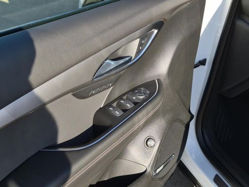 Certified 2025 Buick Envision Sport Touring AWD/4WD image 13